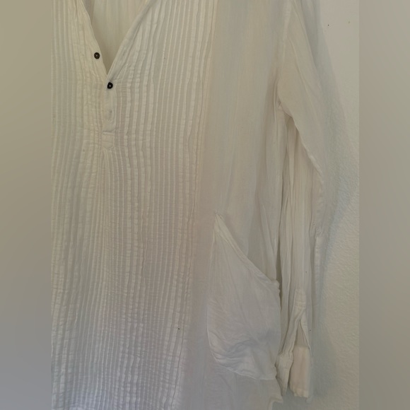 White free people tunic. Very good condition. - Picture 2 of 5